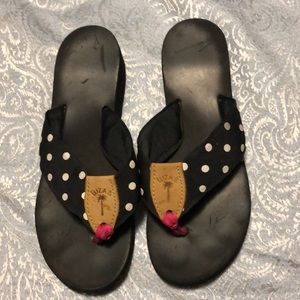 Eliza b flip flops